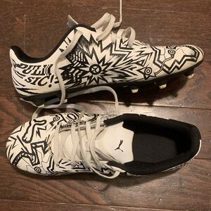 PUMA YOUTH TACTO II CHRISTIAN PULISIC FG/AG SOCCER CLEAT